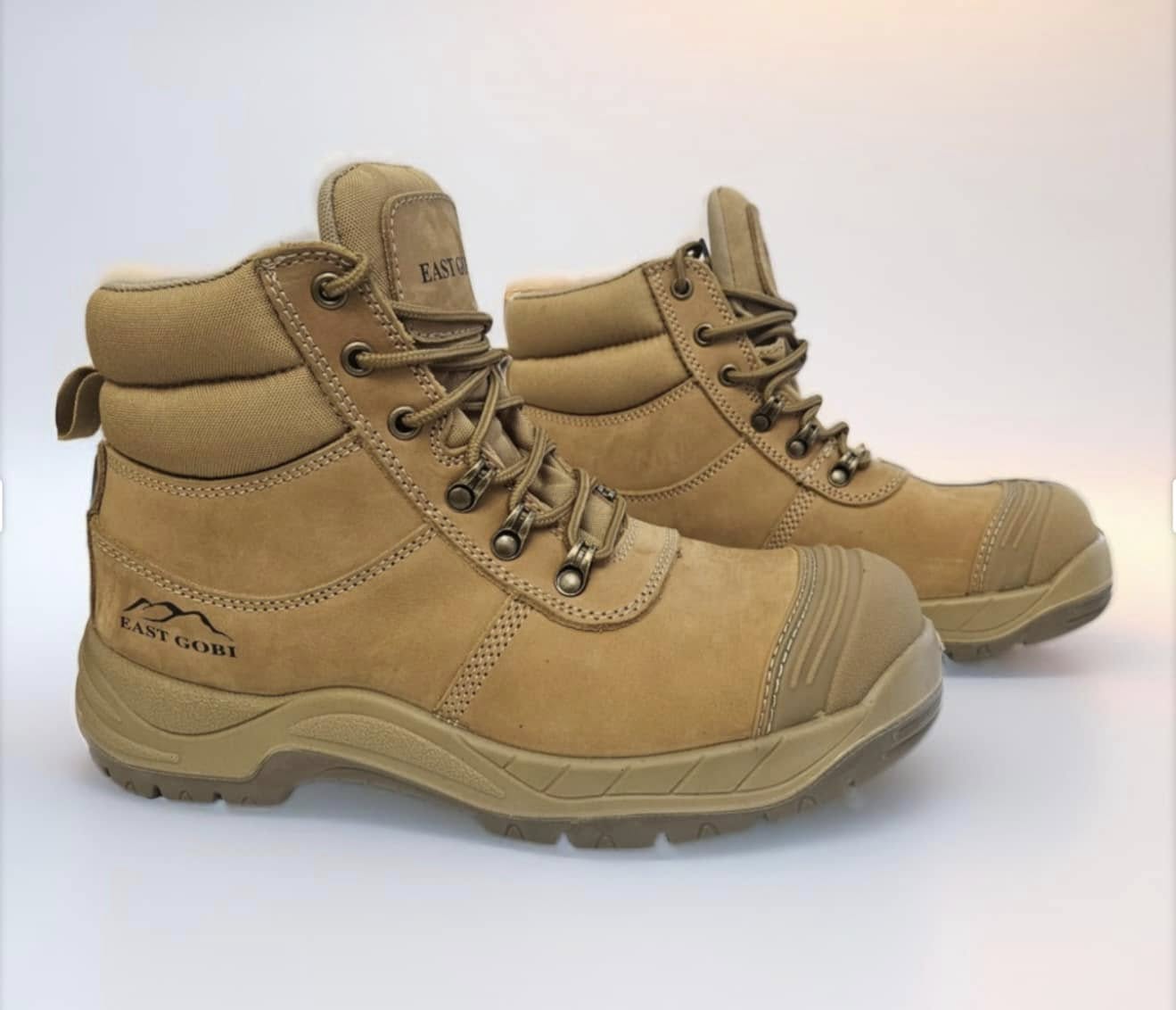Winter high-cut composite safety boot preview
